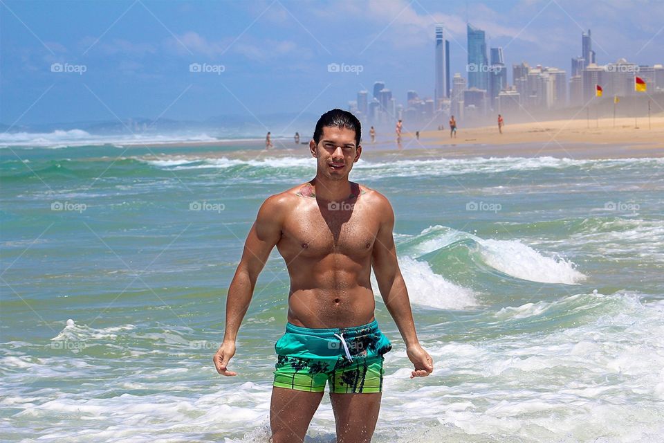 Surfers Paradise - Australia 
Model: Caio Souza