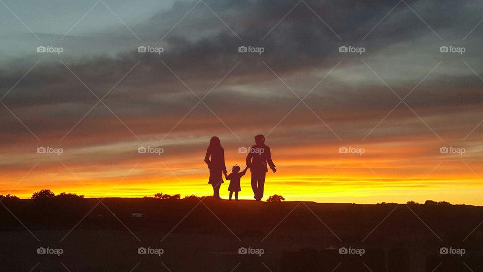 Family In The Sunset