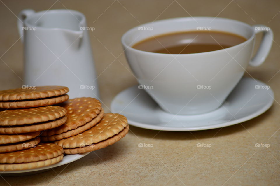 Instant black coffee with milk