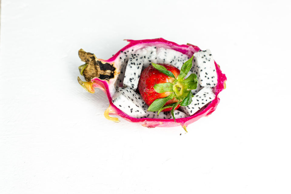 dragon fruit with strawberry