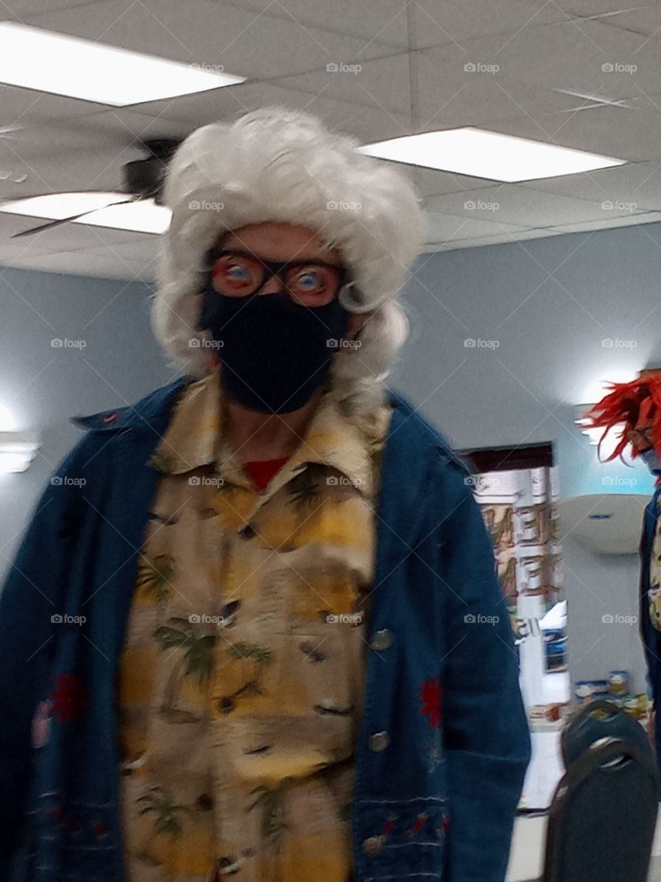 can you tell it's holloween I think the seniors have more fun than than the kids.