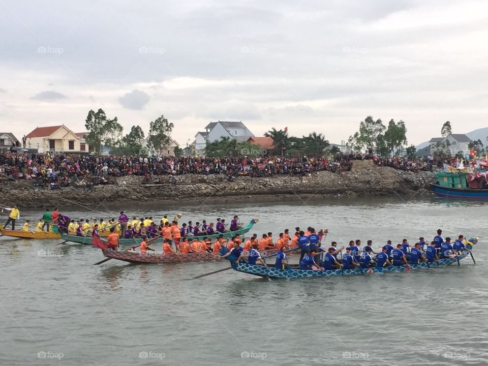 Lễ hội đua thuyền ở việt nam