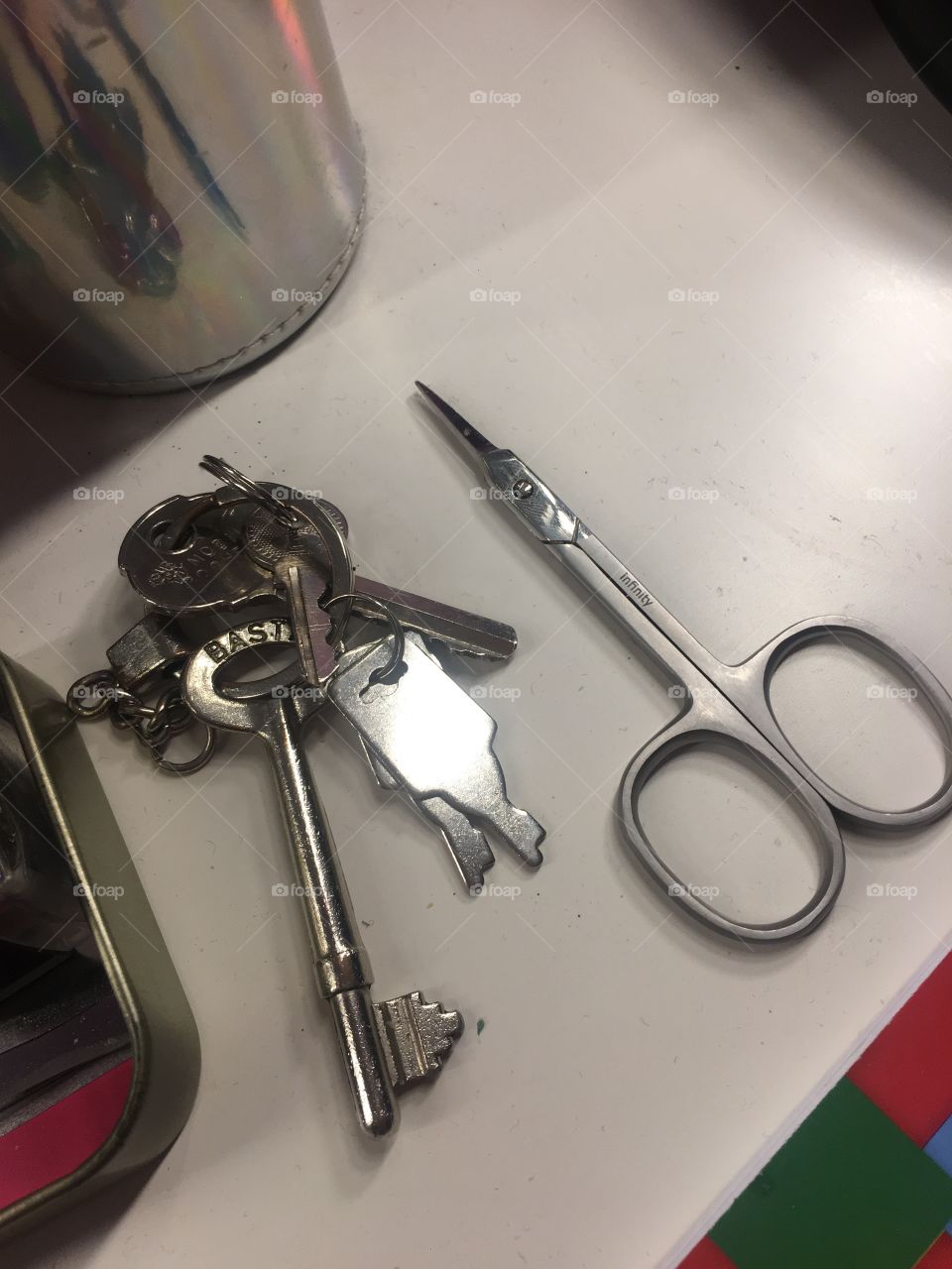 My keys and scissors 