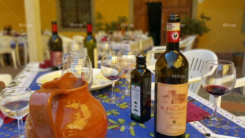 wine tasting in Chianti classi. traveling around italy. Tuscany.  Chianti classico