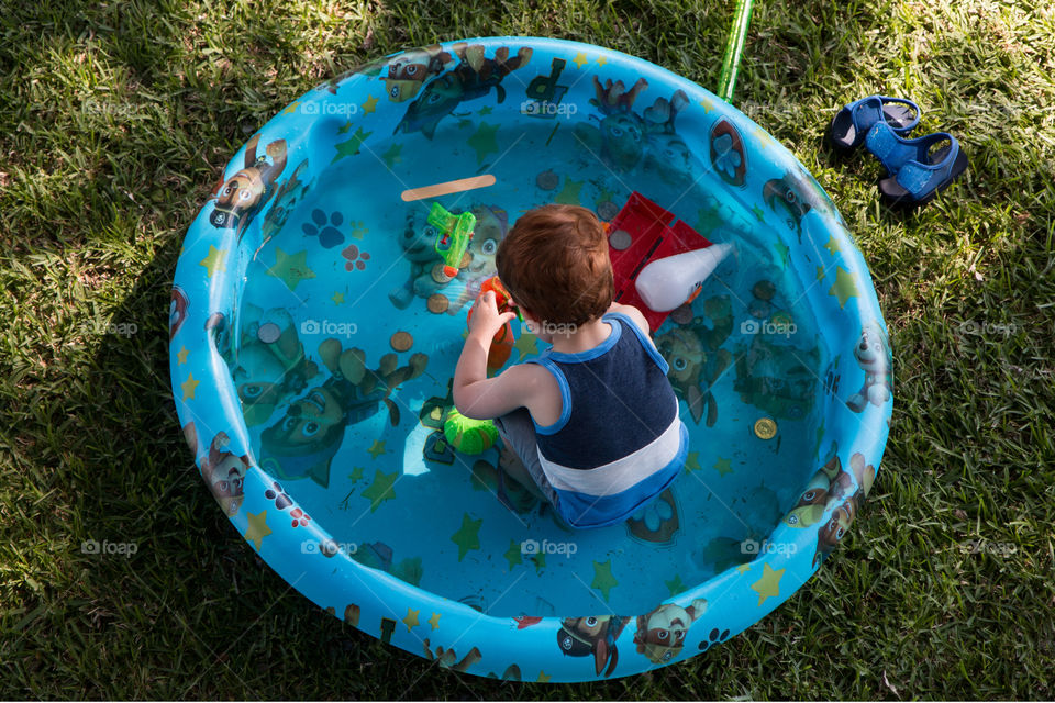 Splashing in the pool 