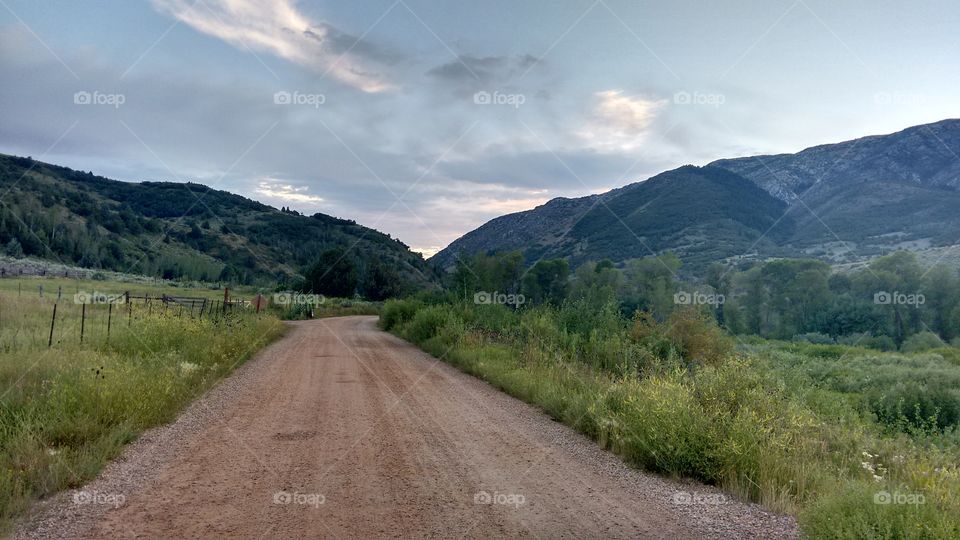 Dirt Road. Dirt road near the Ogden river