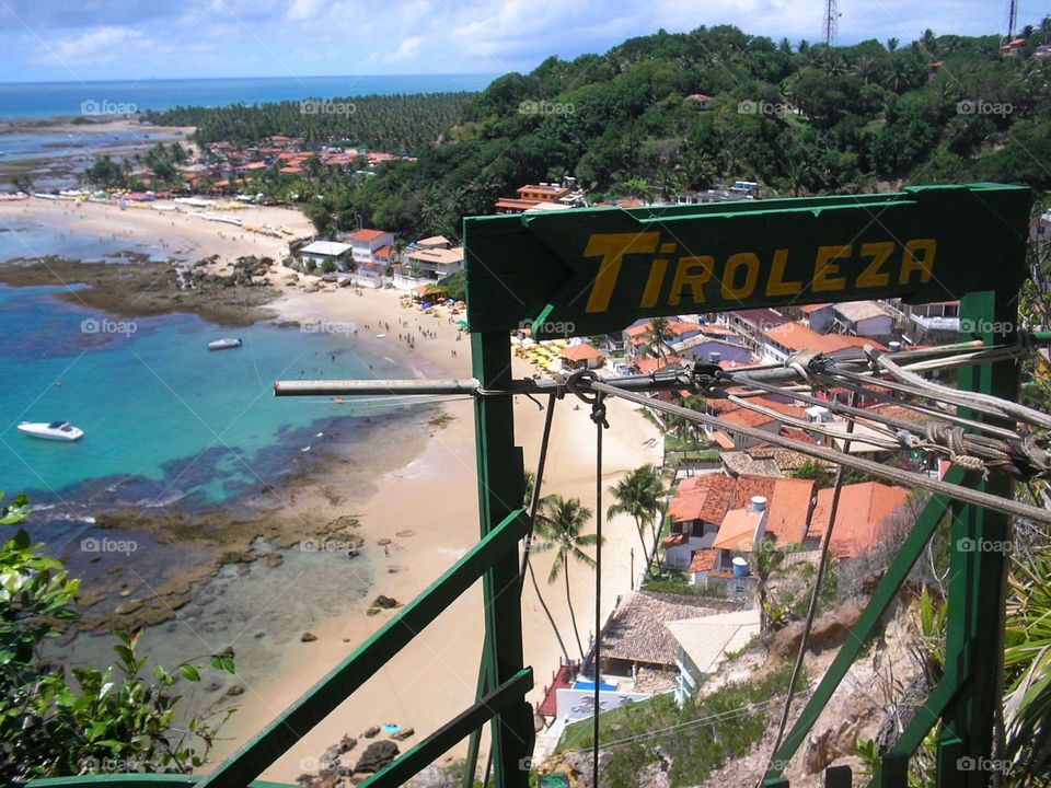Tirolesa em Morro de São Paulo