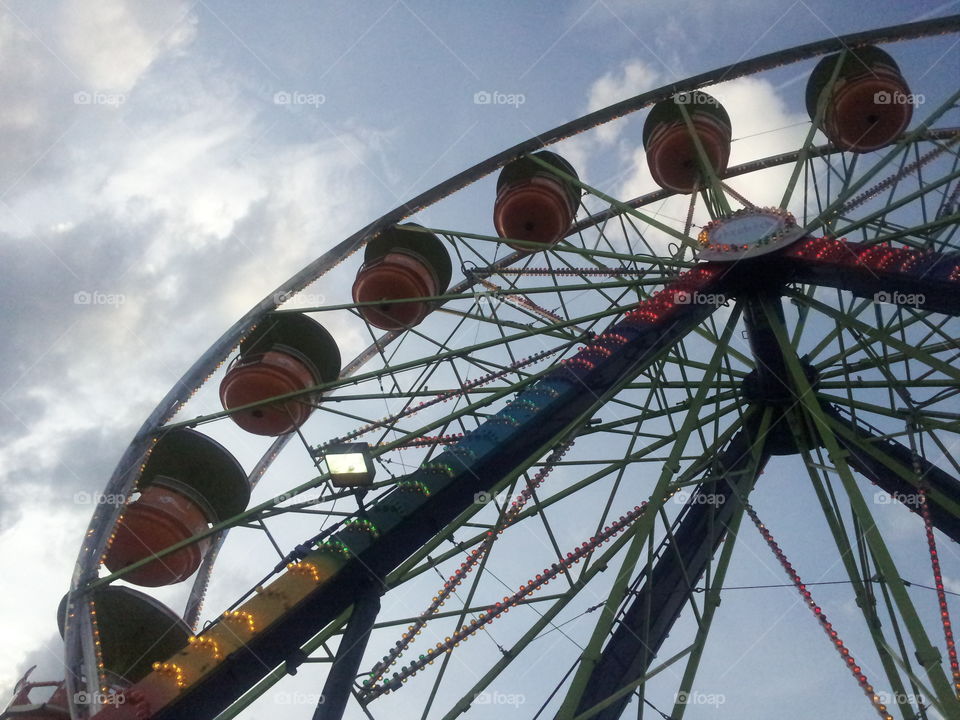 ferries wheel. a midway ride