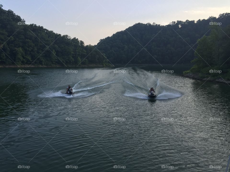 Jet skis in the Tennessee River valley