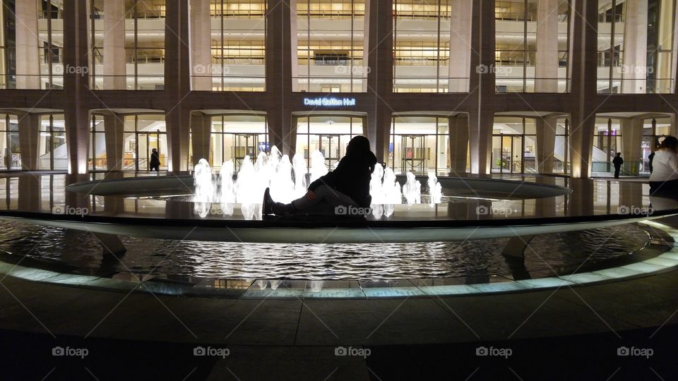 hanging out by the fountain in the metropolitan opera