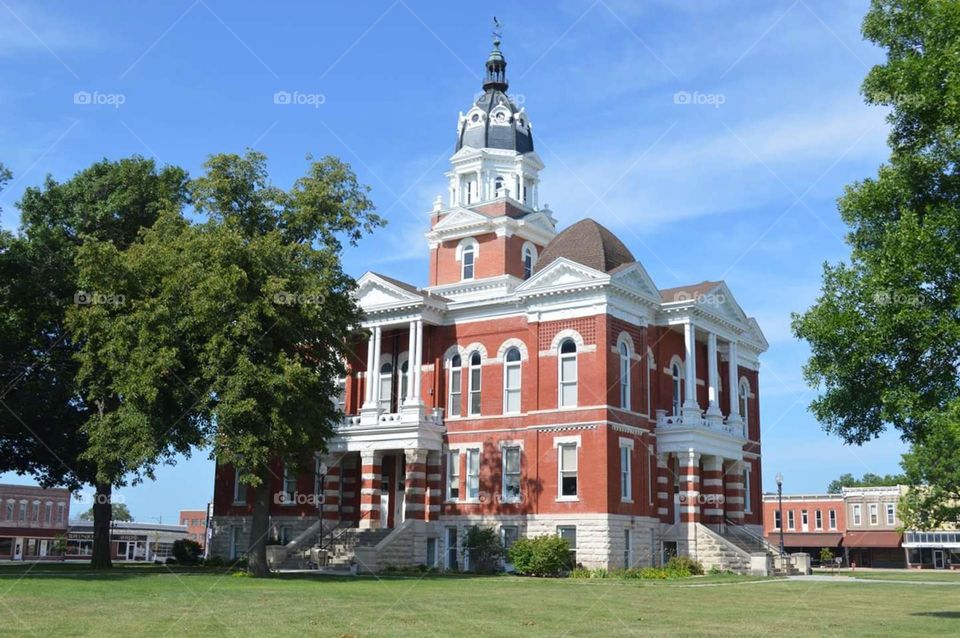 Tecumseh, IA Courthouse
