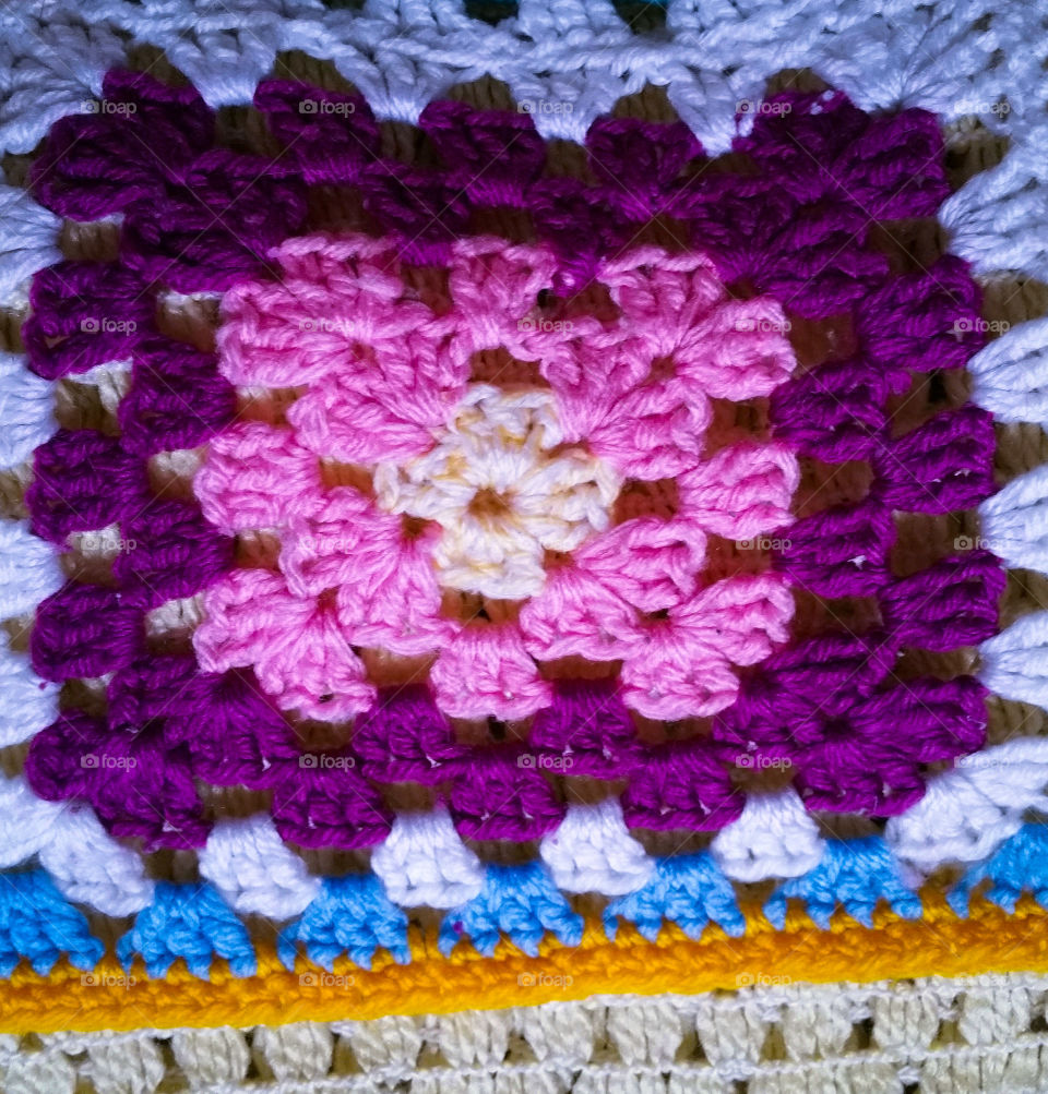Granny's Square crochet pattern in purple and pink