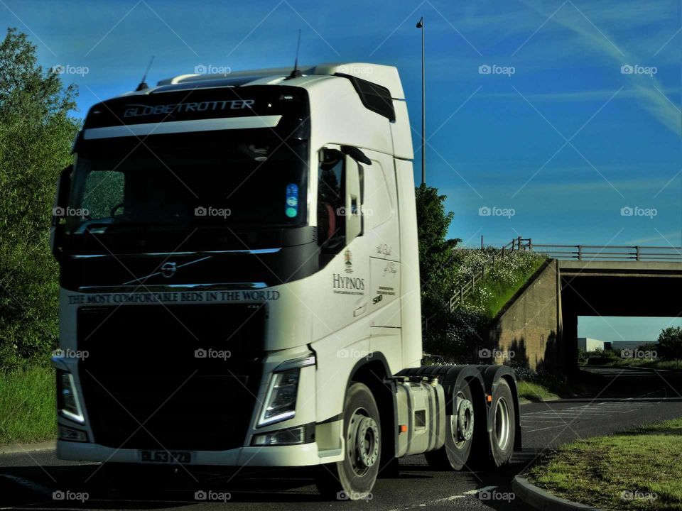 volvo truck