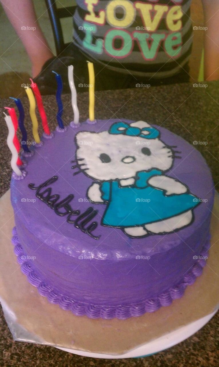 Hello Kitty cake