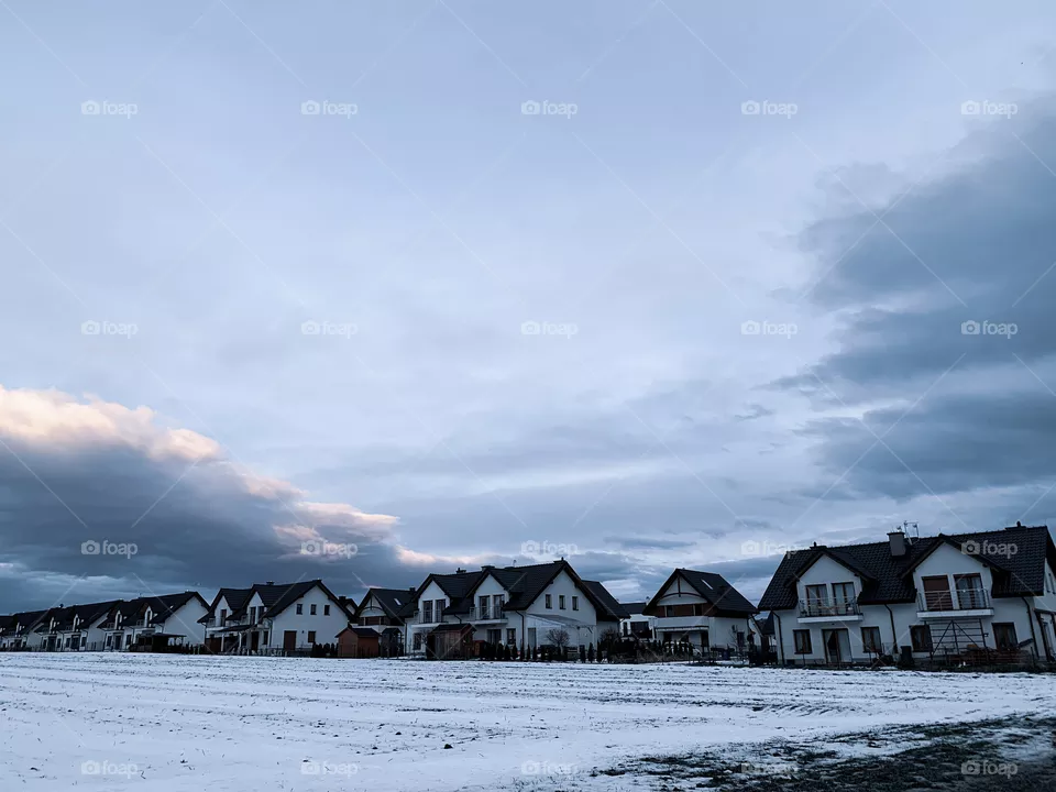 Snow 