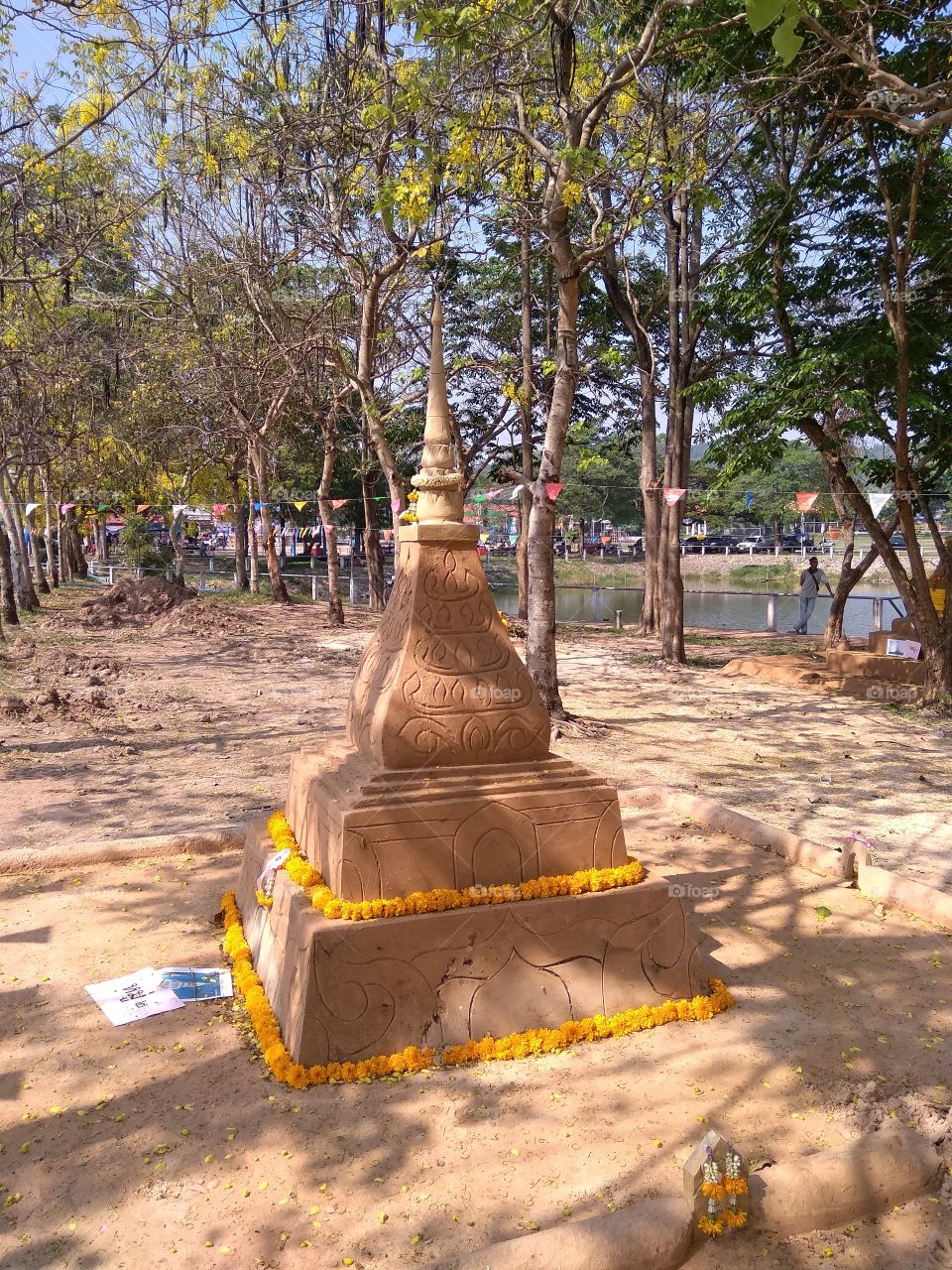 Sand pagoda