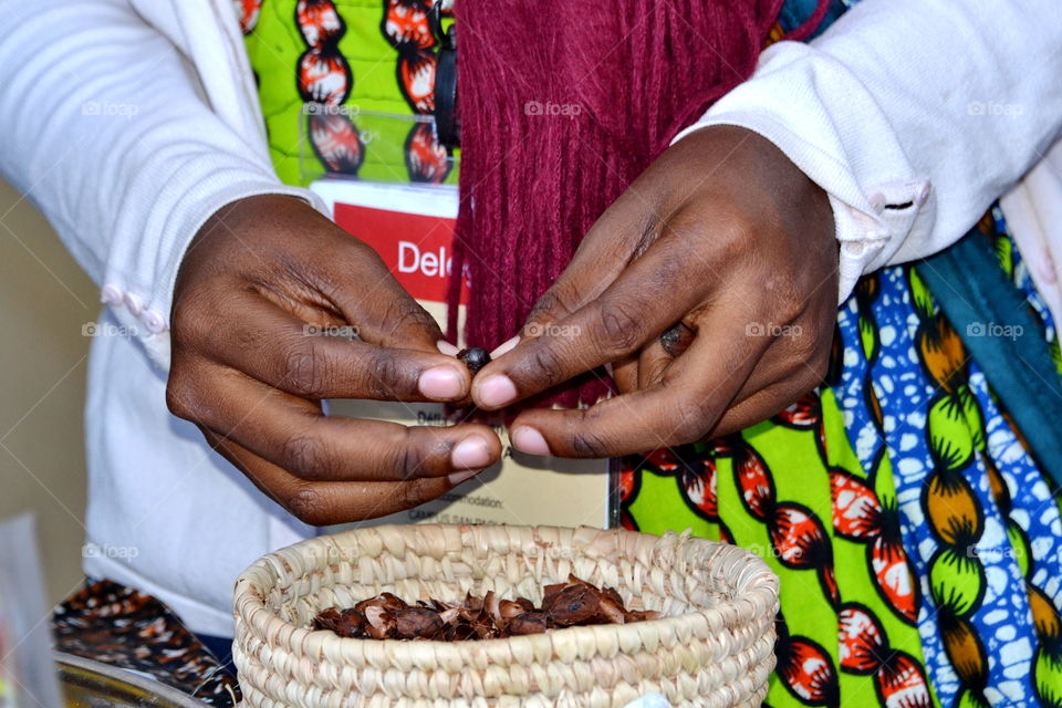 artisanal manufacture of cocoa beans