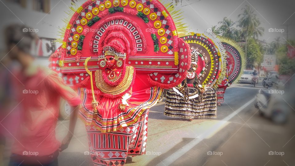 ㄒ尺卂ᗪ丨ㄒ丨ㄖ几卂ㄥ☣️