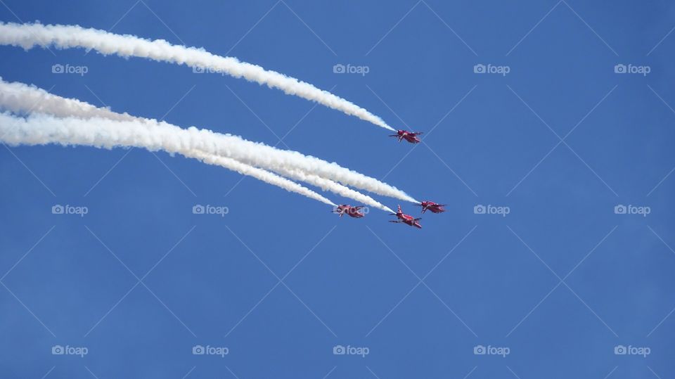 Red arrows