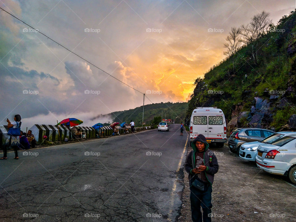 a beautiful sunset in the mountains