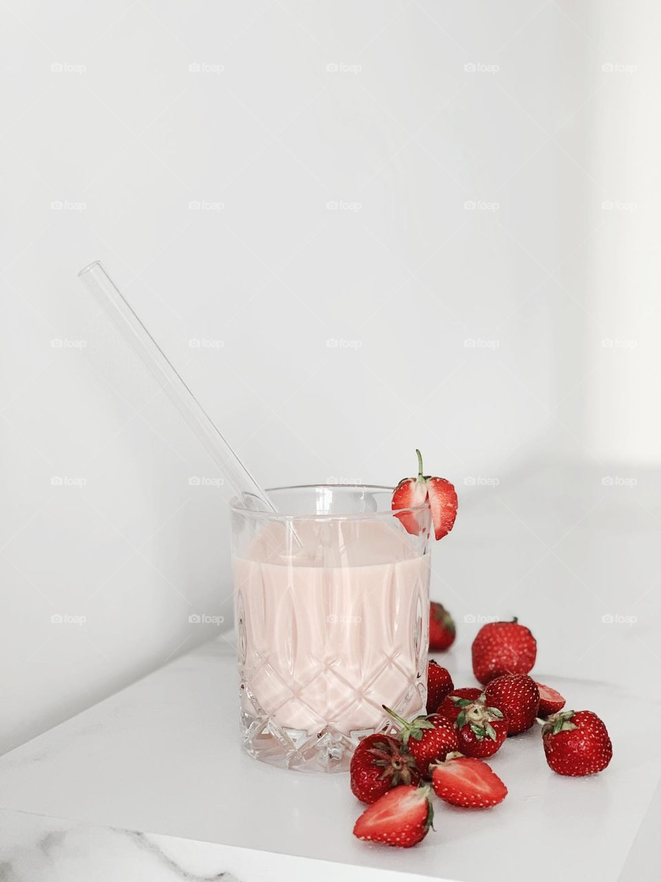 Strawberry milkshake 