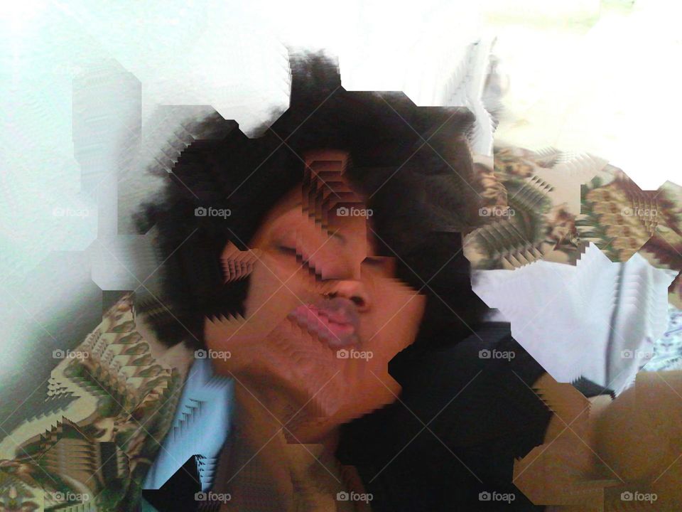 Abstract kisses from the urban jungle. I send you smooches.