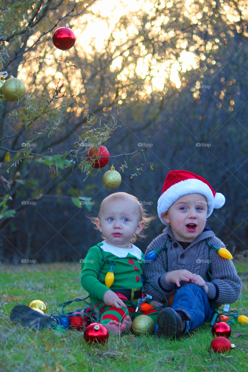 They saw mommy kissing Santa