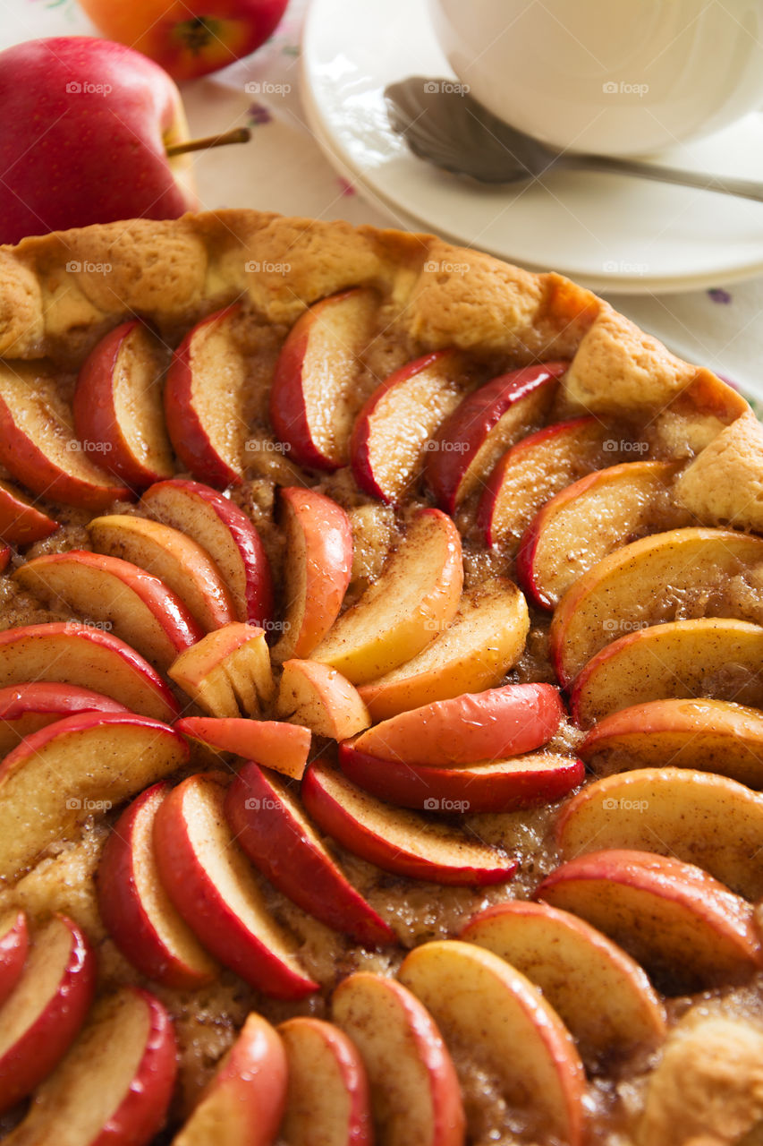 Elevatyed view of apple pie