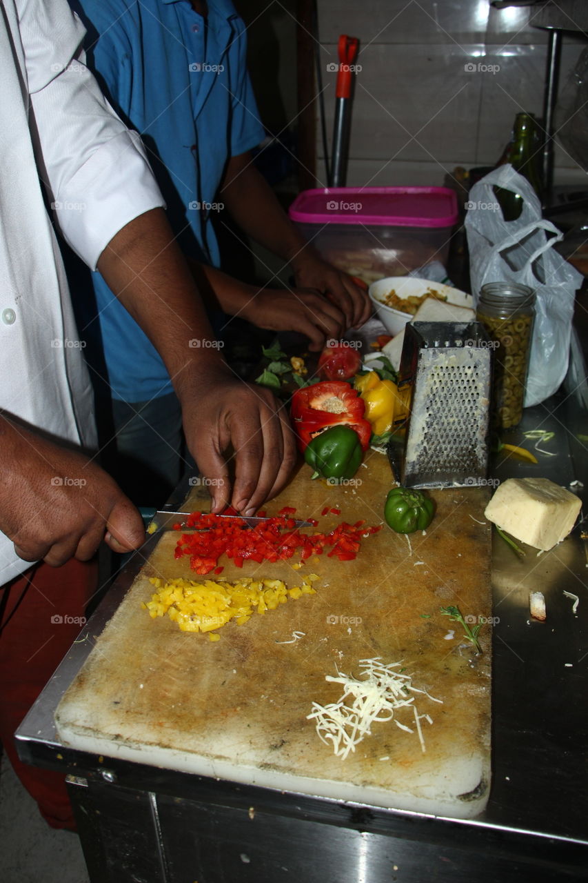 cafe
food photography
capsicum cutting
red yellow color