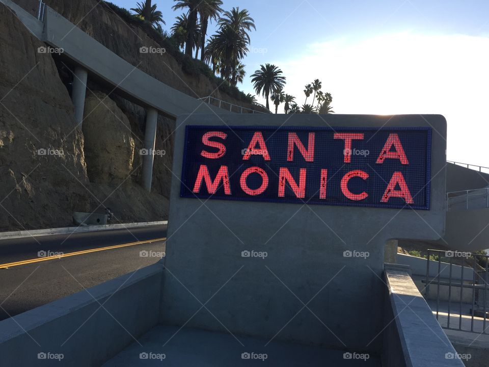 Santa Monica sign