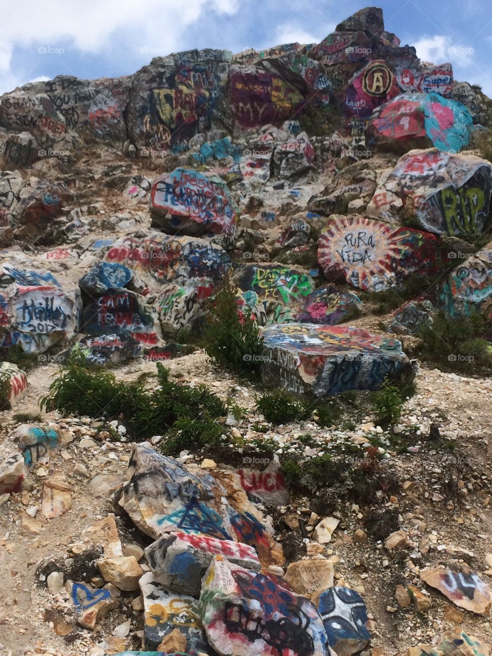 Painted rocks on top of Bell Mountain