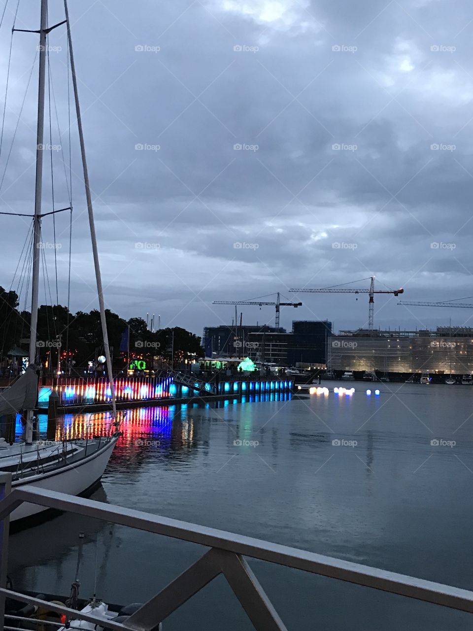 Light show by the harbour :) 