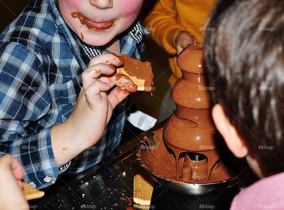 Chocolate fountain