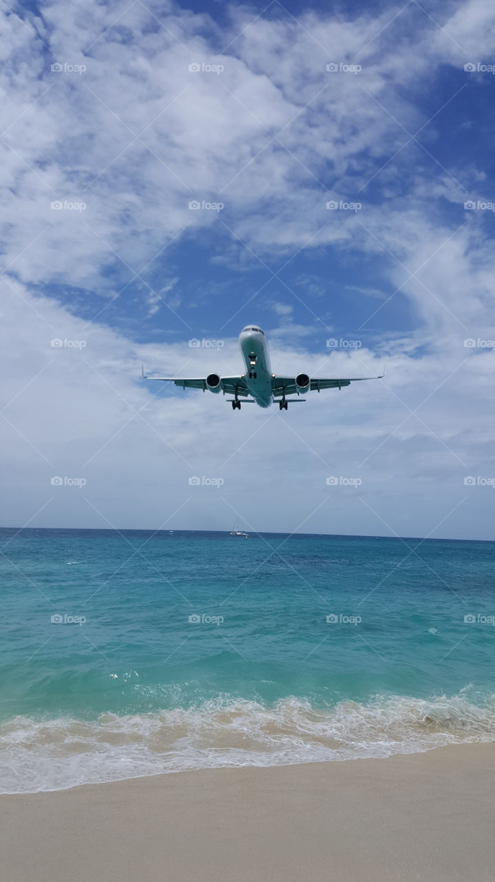 landing on St. Maarten