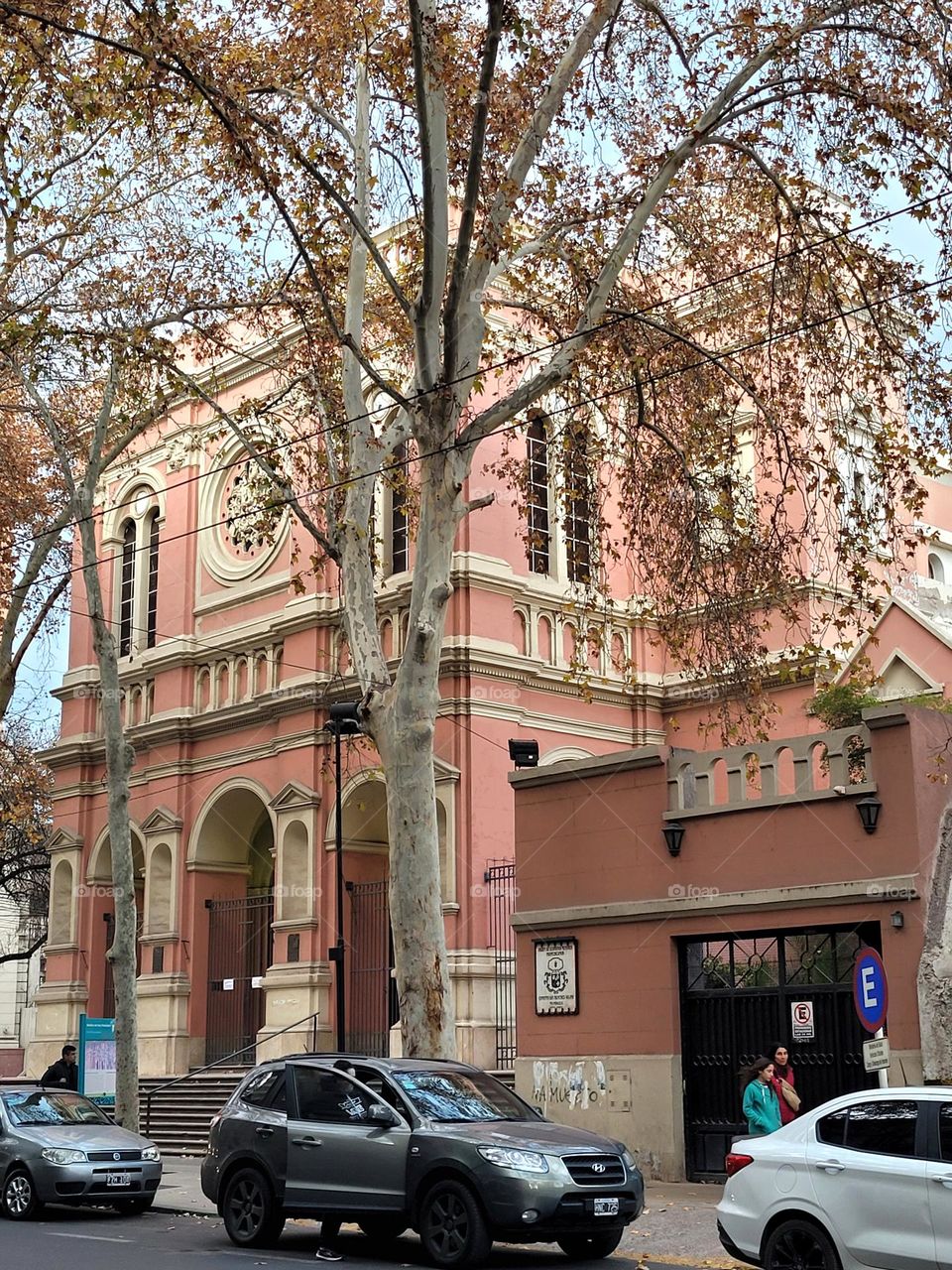 vacaciones en ciudad, edificio histórico cultural