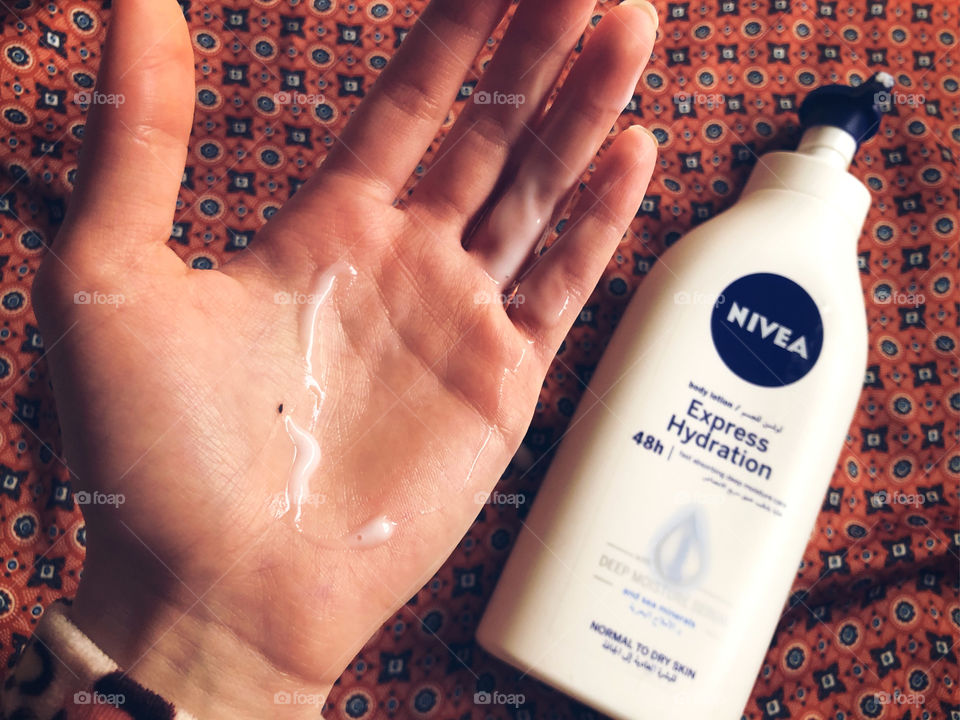 Nivea lotion 🧴