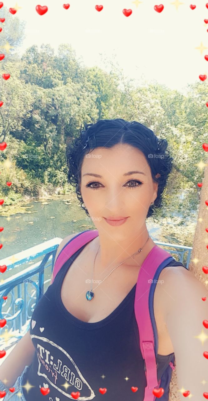 Me in the nature, at lake😉😉😉🌞🌞