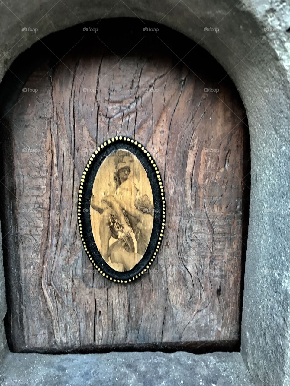 Wine Door:  Florence, It. Declaration (1559) allowed families to sell their wine directly through these small portals.
