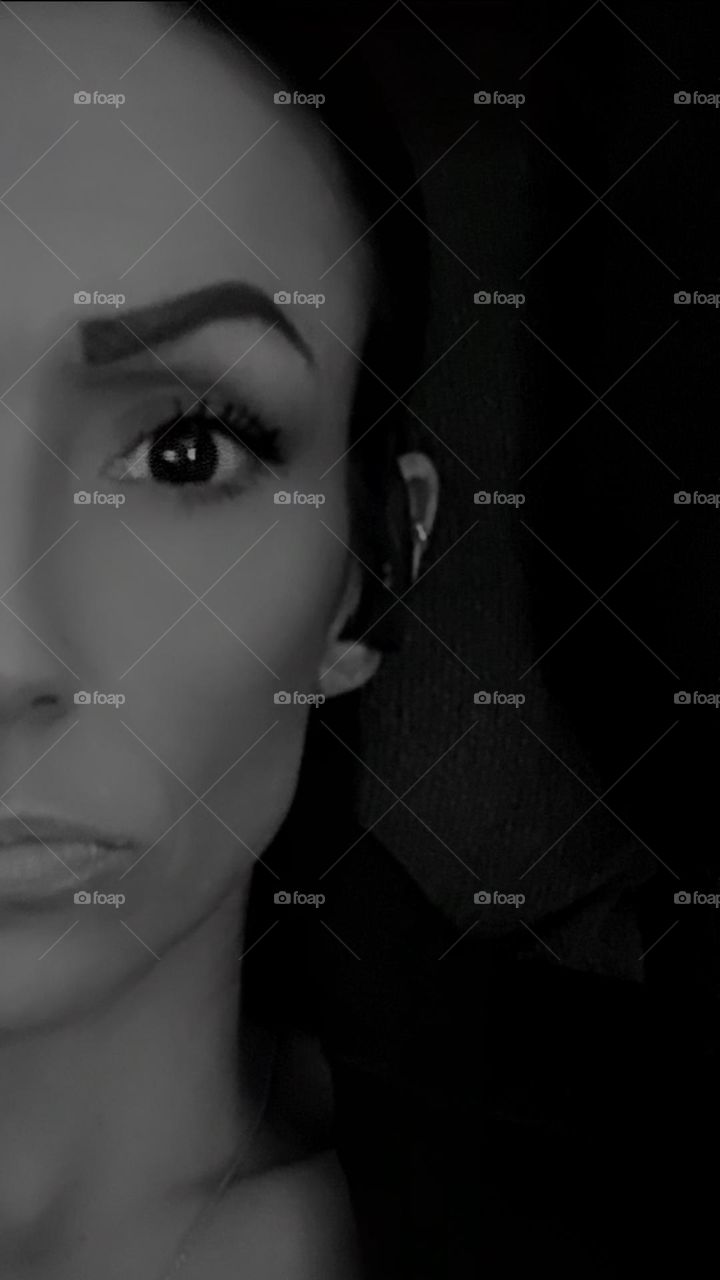 The half face, self portrait…little editing was put into this photo. I was just messing around with lighting.✌🏼