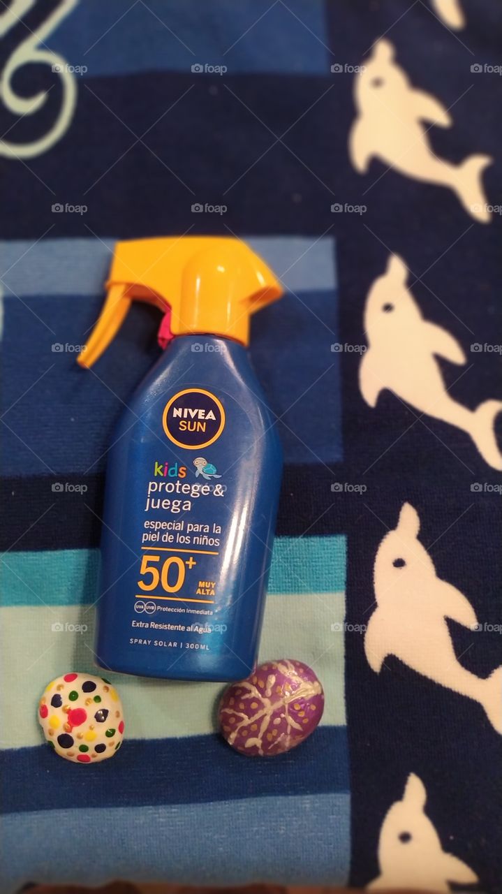 cuando el Sol mas calienta, Nivea sun es tu protection perfecta