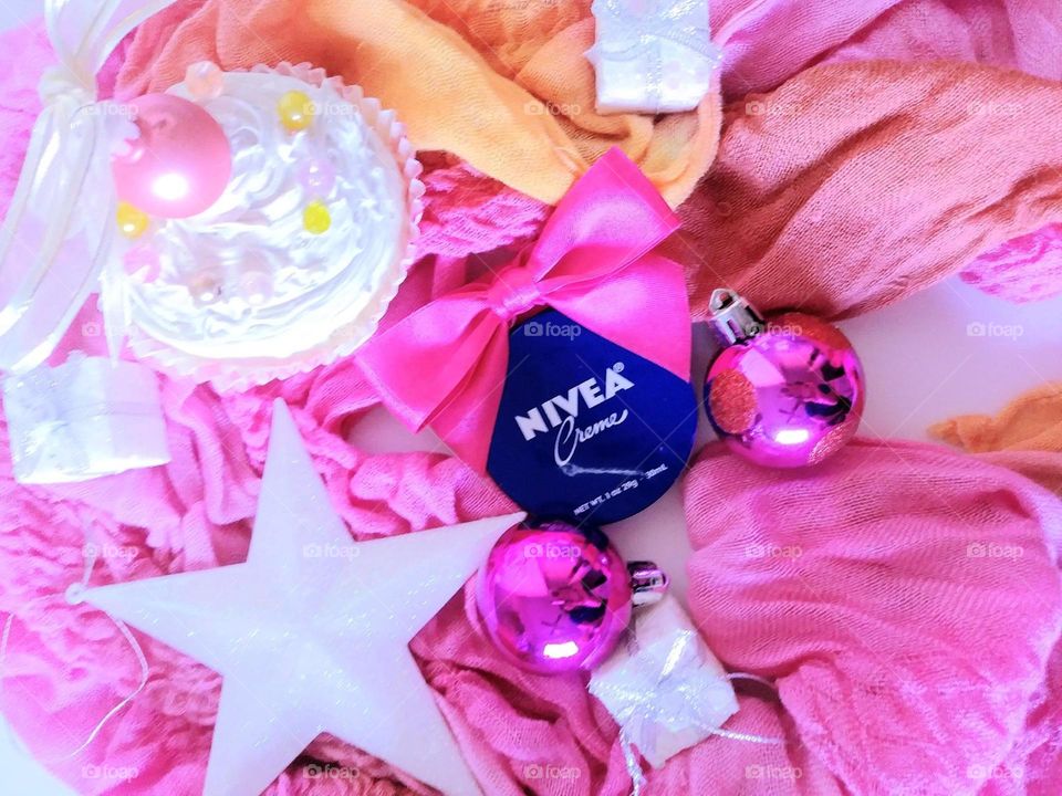 NIVEA Pink Christmas