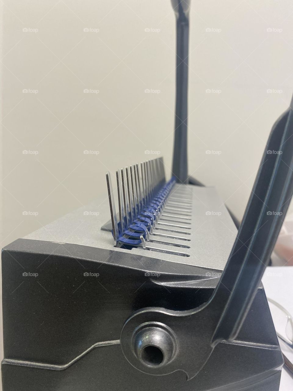 Spiral binding machine 