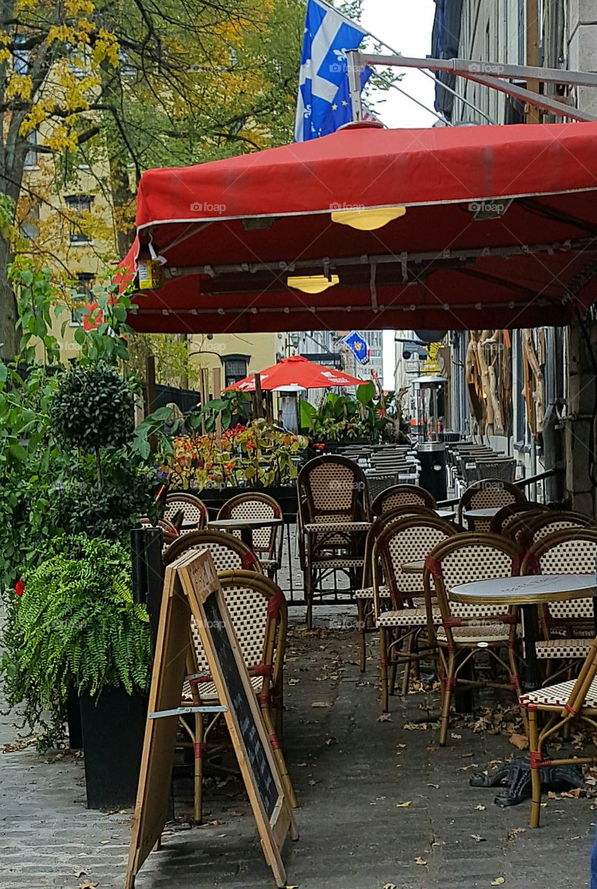 cafe in Old Quebec canada