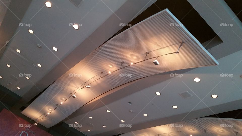 Ceiling illumination