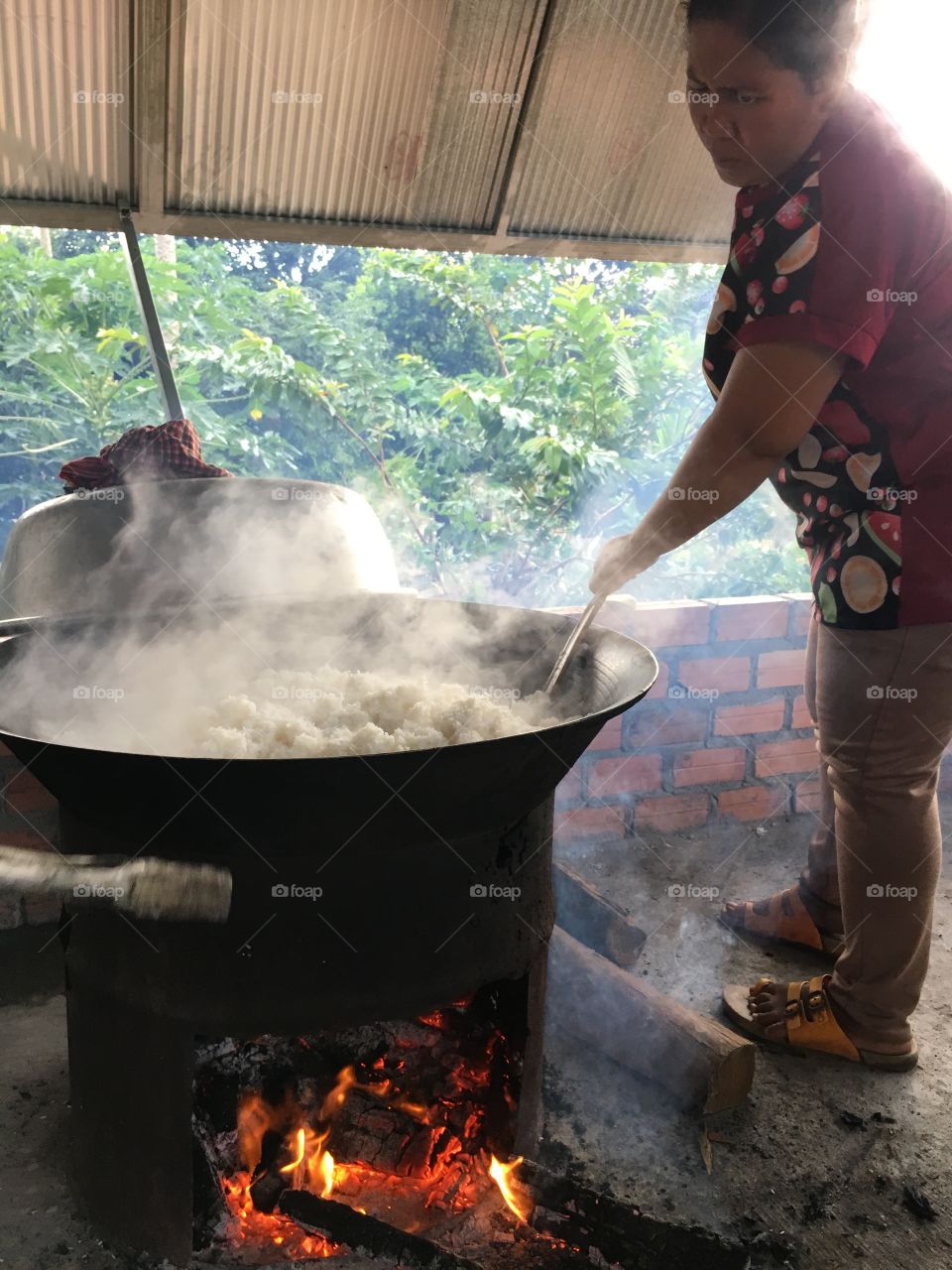 Steam rice Cambodian cooking 