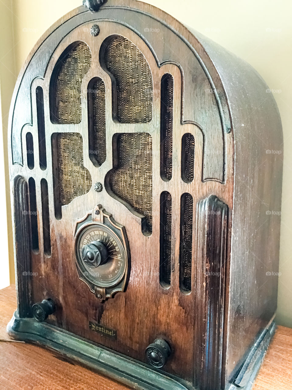 Antique wood table top radio