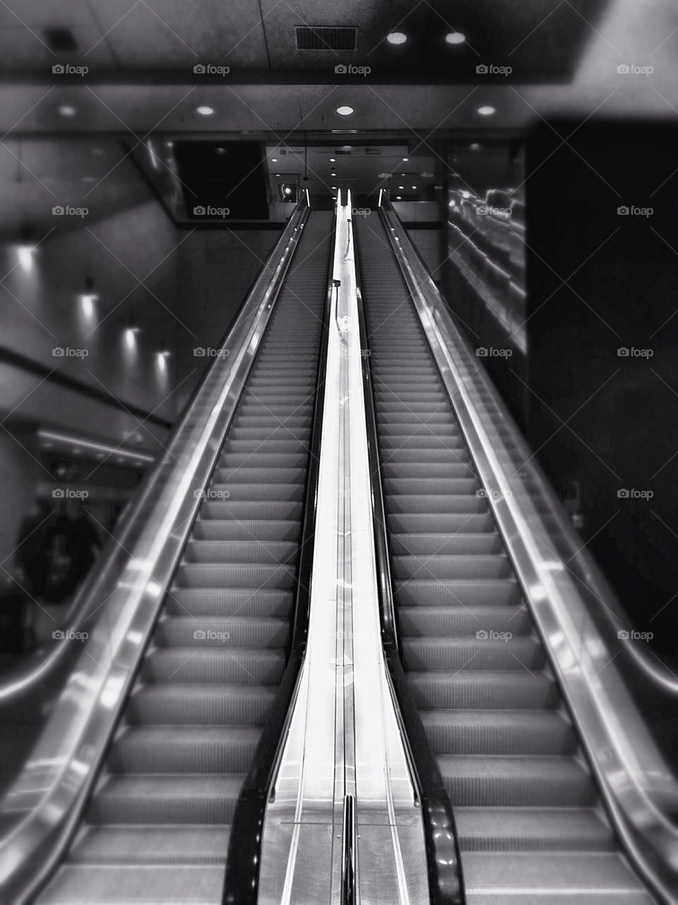 escalator