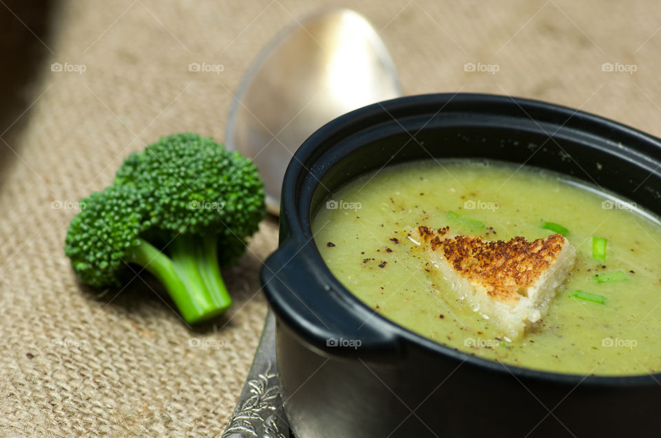 Soup made of cauliflower with croutons