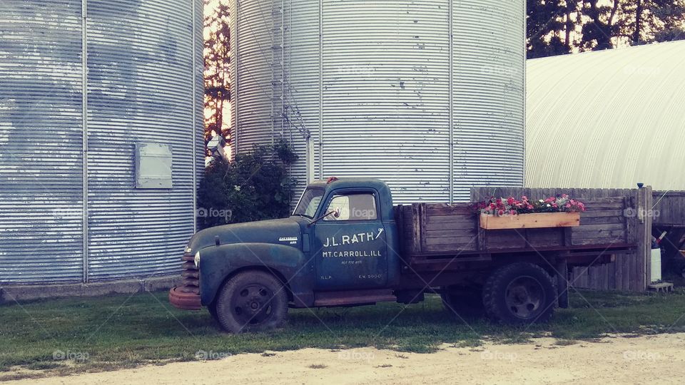 Barn truck vintage