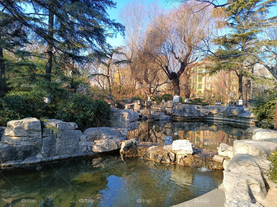 park,artificial mountain,water feature